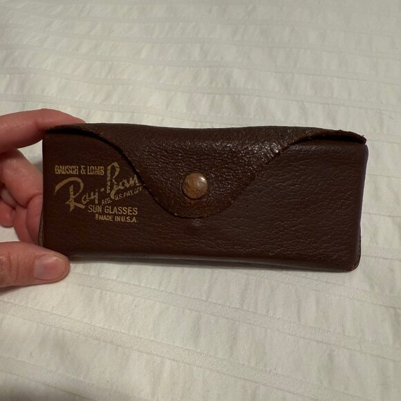 Vintage Women’s Bausch & Lomb Ray-Ban Aviator Sunglasses (with Original Case) - Picture 1 of 3